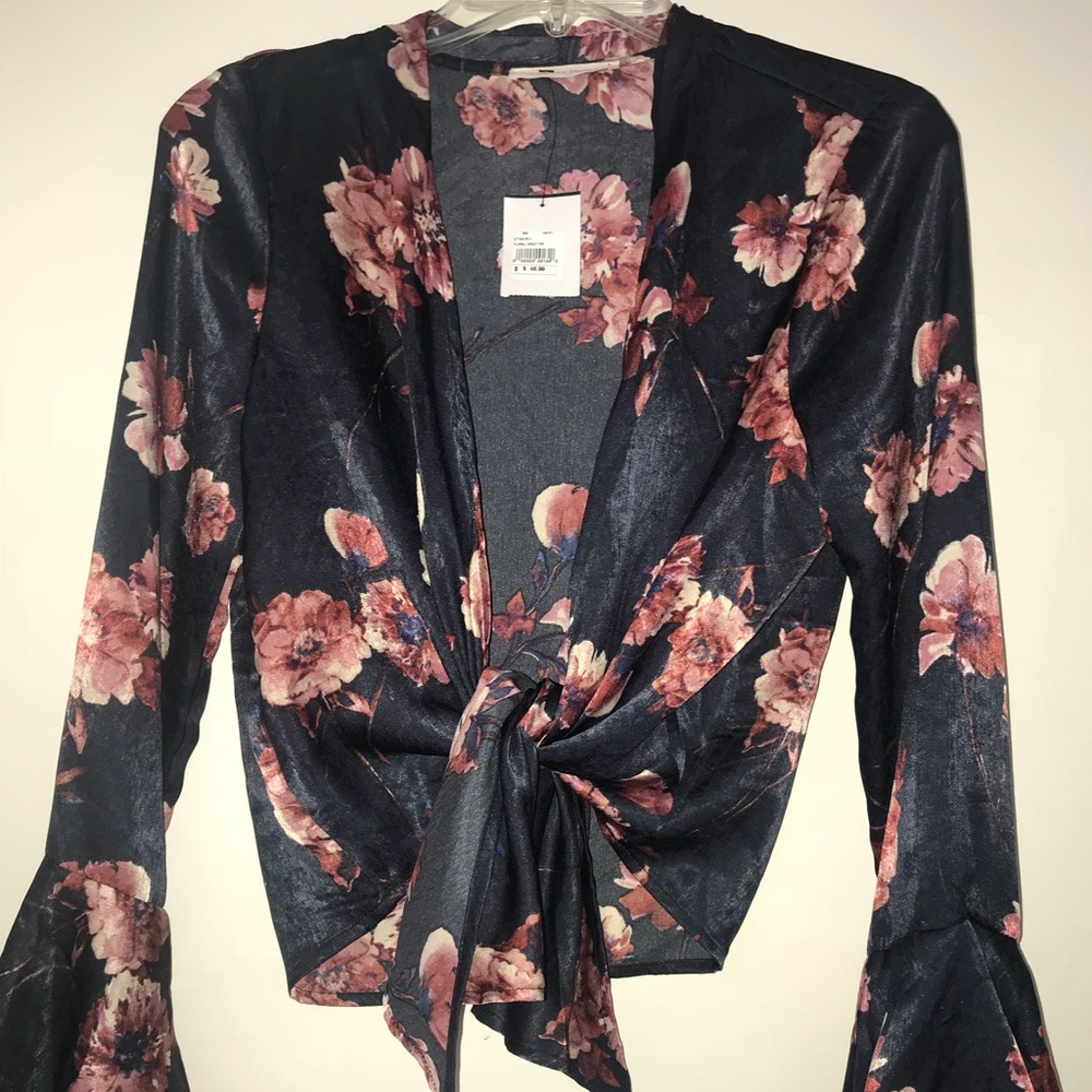American Threads Everlasting Floral Tie Top
